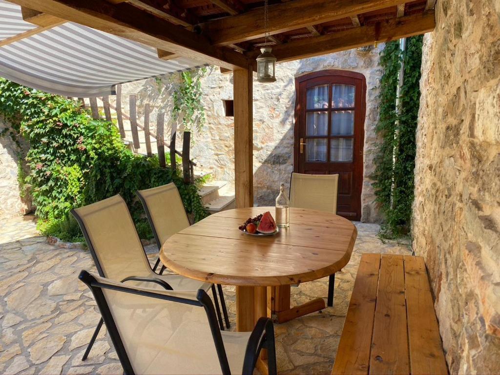 Holiday Home Hauser Vrbanj Ngoại thất bức ảnh