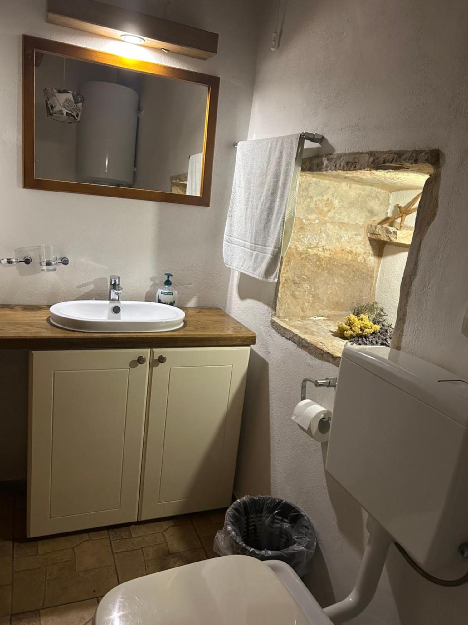 Holiday Home Hauser Vrbanj Ngoại thất bức ảnh